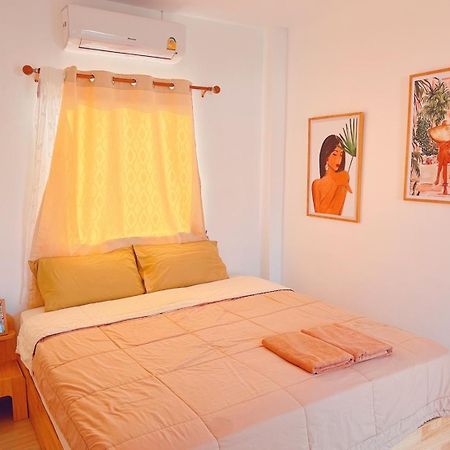 โอบกอด รีสอร์ท เกาะล้าน Exterior foto